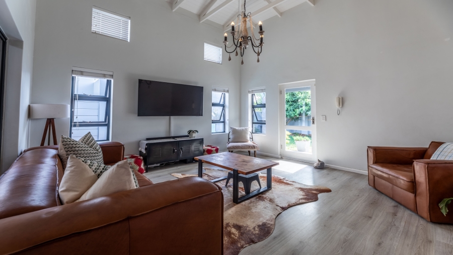 3 Bedroom Property for Sale in Parklands North Western Cape